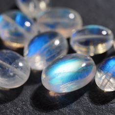 đá Moonstone