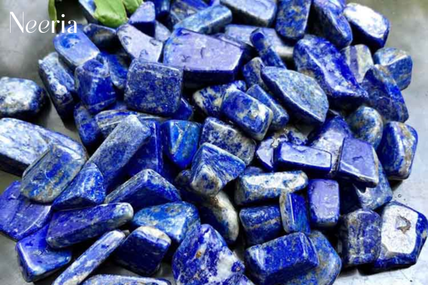 đá Lapis Lazuli hợp mệnh gì? Giới thiệu về đá Lapis Lazuli